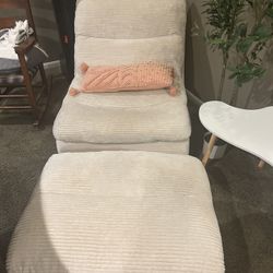 Cream Lounge Chair with Ottoman – Cozy Accent Seating