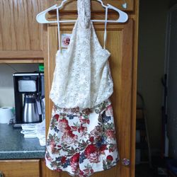 Women Short Bodysuit Size Large (Must Pick Up