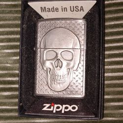 New Rare Older Original Never Used Must Have Skull Head Zippo In Factory Box
