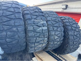 Nitto mud grappler 33x12.5x17