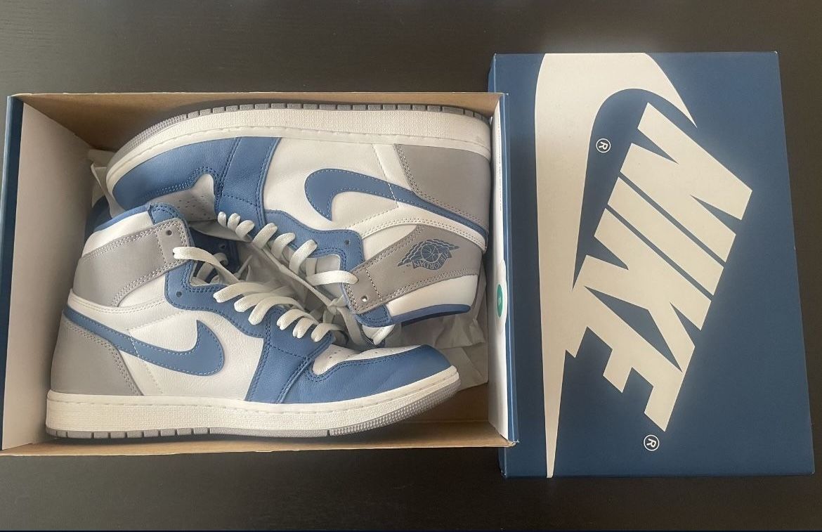 Jordan 1 True Blue