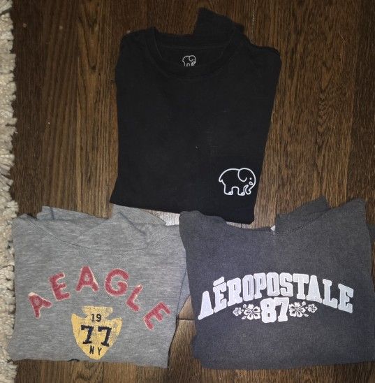 (3) Womans Size XS Sweatshirt/Shirts