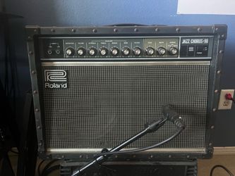 Roland JC-90 2 Channel Amp