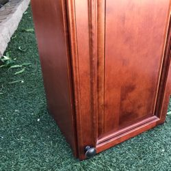 Kitchen cabinets