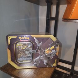 TAG TEAM Tin [Pikachu & Zekrom GX] - SM