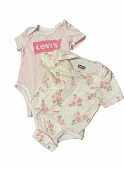 0-3 Month Bundle Babygirl Clothes