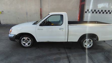 1999 Nissan Frontier