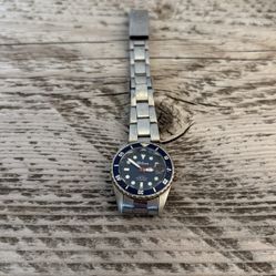 Vintage Wilson Sports Watch Women’s Size Quartz Stainless Steel Used 
