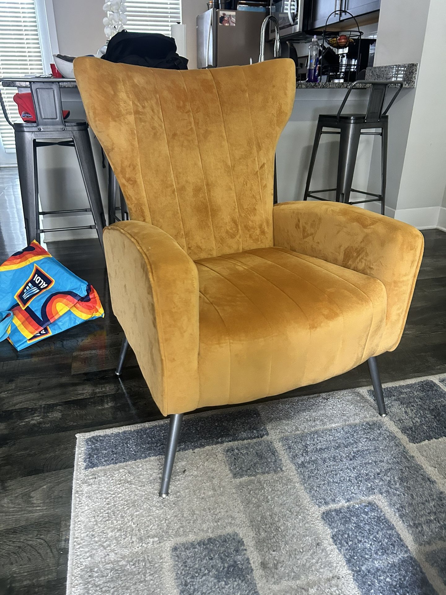 Luxury chair