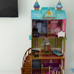 KidKraft wood Disney Frozen Ice Castle Dollhouse - $25 - pick up in Coral gables
