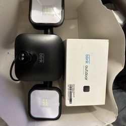 Blink Camera Never Used And Flood Lights 