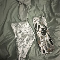 3 Velcro swaddles