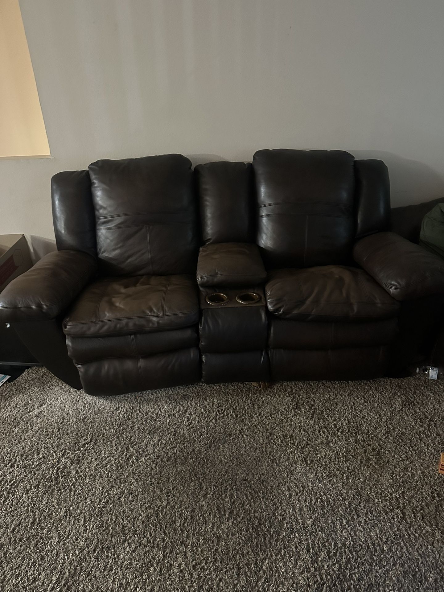Reclining Sectional With Cup Holders