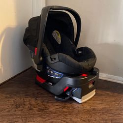 Britax Car Seat- 2 Bases