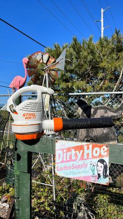Stihl bge 71 electric blower missing tip but works well
