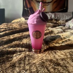 Yum Yum Cupcake Perfume 🧁