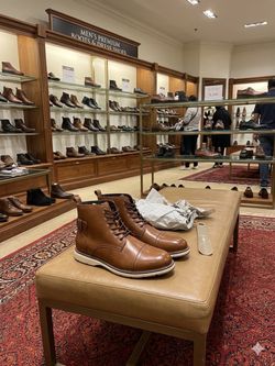 NEW Bruno Marc Men's Cap Toe Boots - Size 10 (Cognac / Brown)