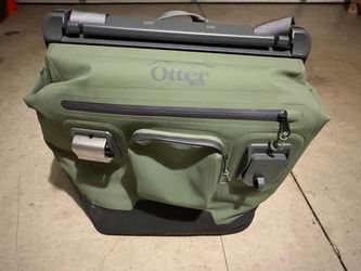Otterbox 30qt Cooler Backpack