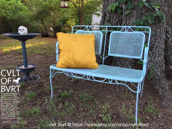 Iconic 1940 S Vintage Wrought Iron Mesh Outdoor Patio Garden Porch Iconic 1940 S Vintage Wrought Iron Mesh Outdoor Patio Garden Porch Lawn Loveseat Style Bench Seat Sea Mist Shabby Chic Rustic Cottage Finish