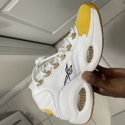 Reebok Question mid Yellow Toe