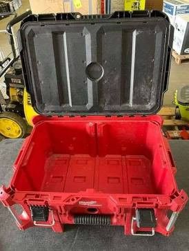 Milwaukee Pack Out Box