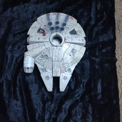 Star Wars Micro Galaxy Squadron Millennium Falcon