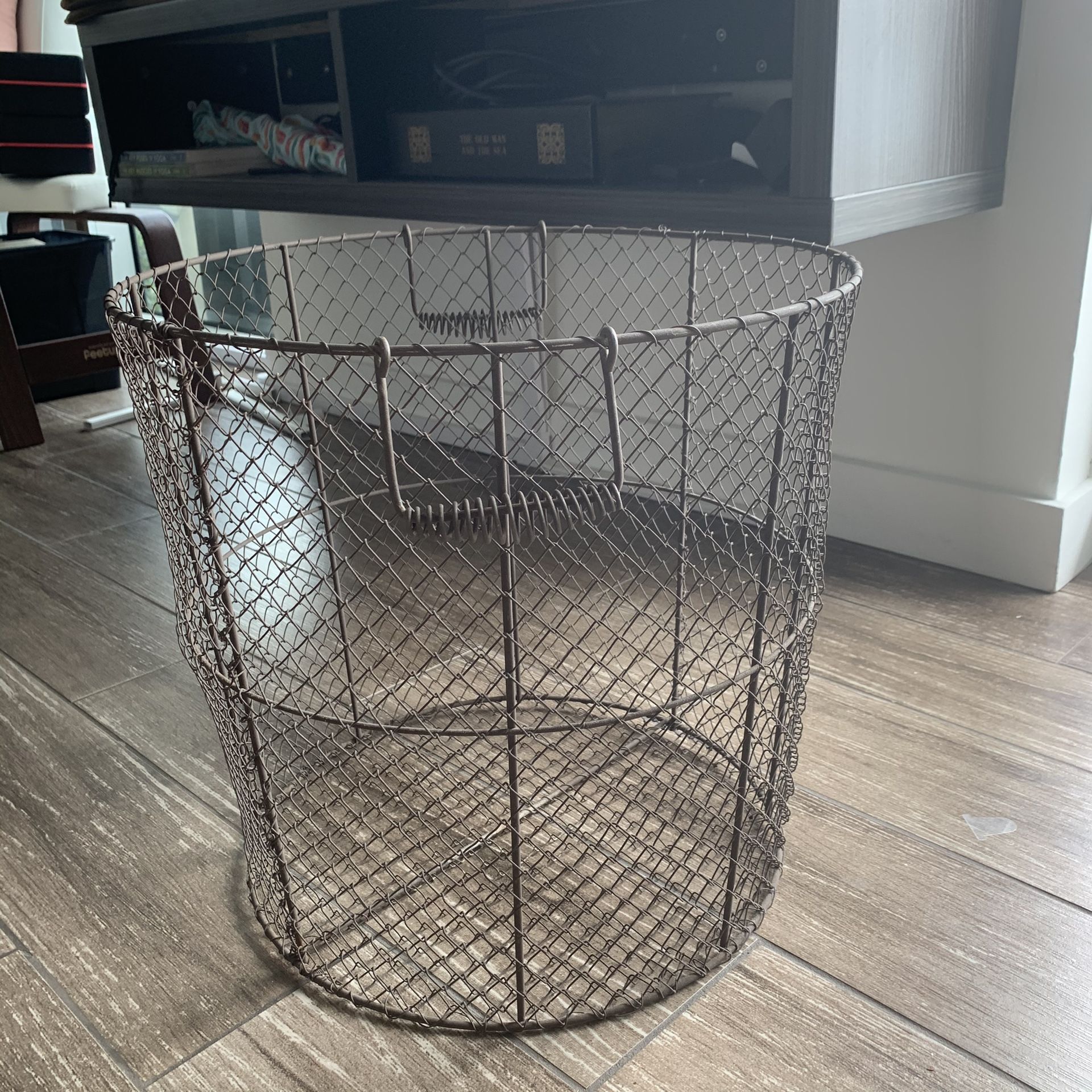 Storage Wire Basket