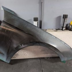 2018-2019-2020-2021-2022-2023 FORD MUSTANG RIGHT FENDER OEM #9181