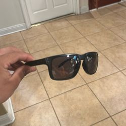 Oakley Sunglasses 