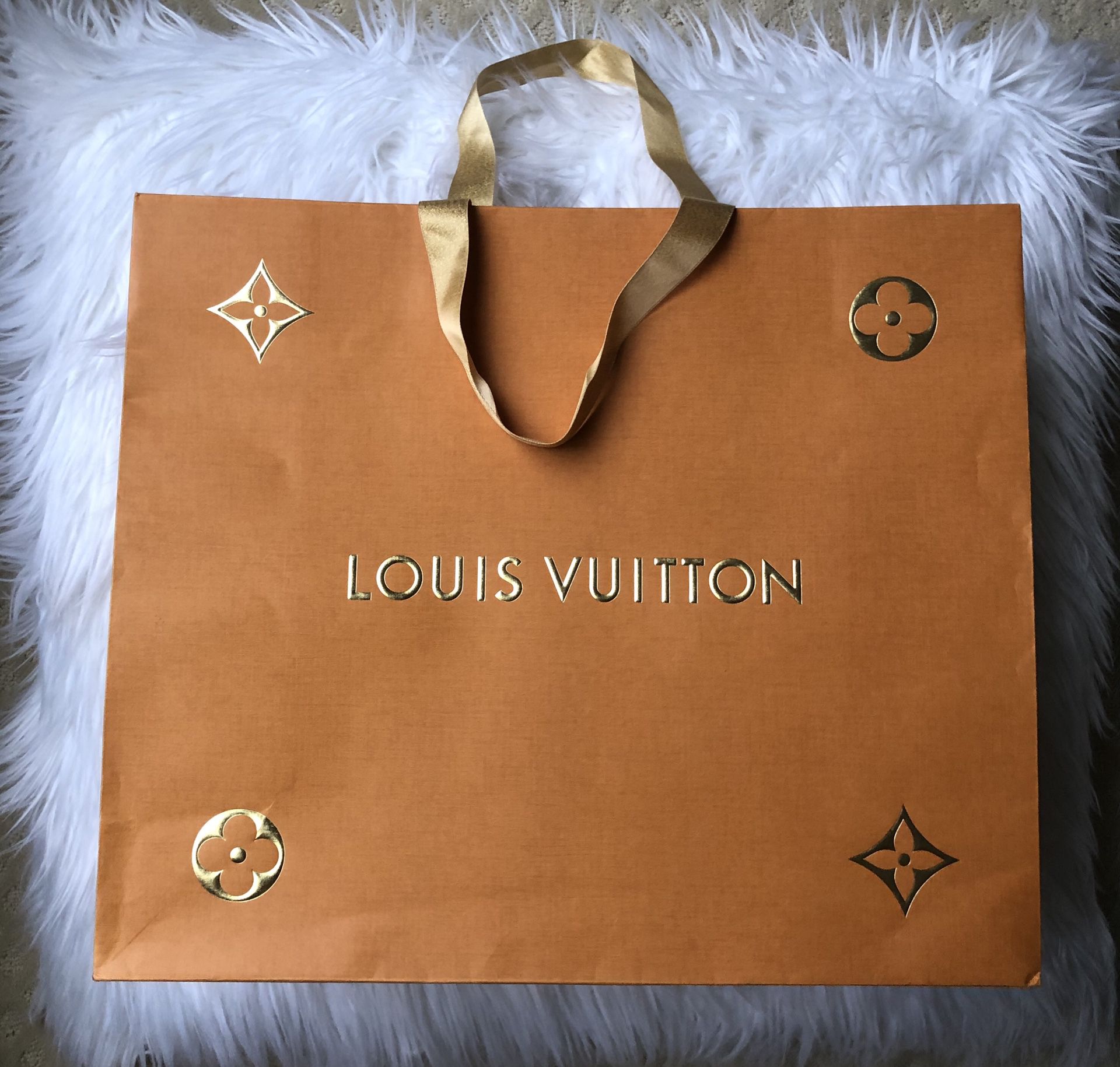 Louis Vuitton Twist PM Bags for Sale in Columbus, OH - OfferUp