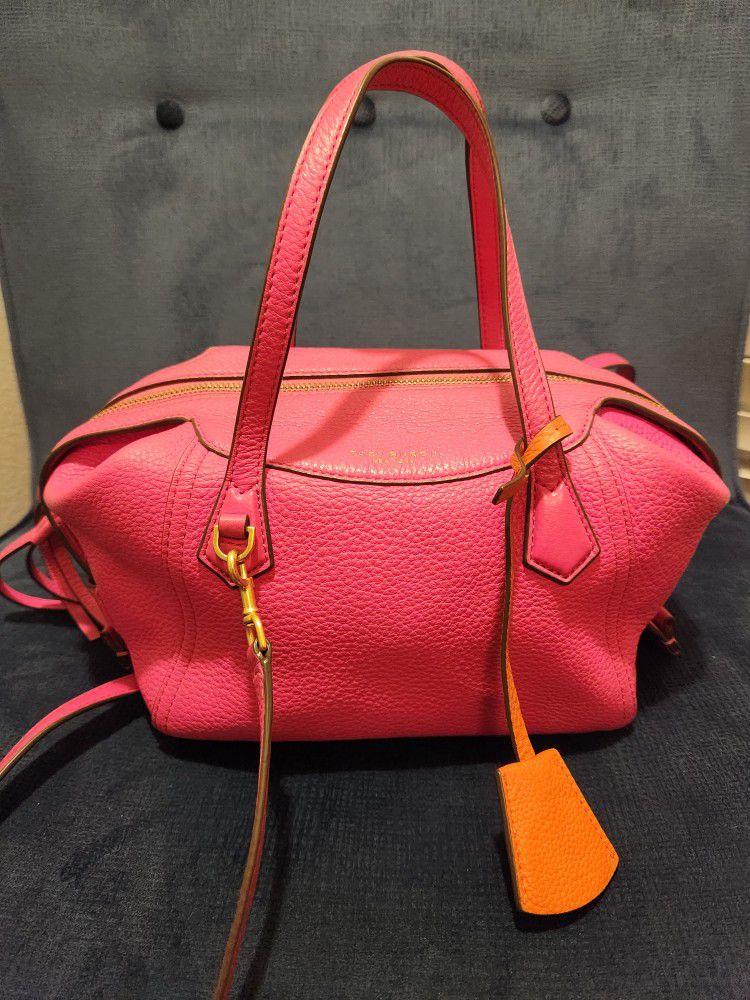 Tory Burch Robinson Dome Satchel for Sale in Edwardsville, IL - OfferUp