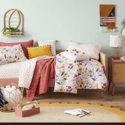 Target Queen Floral Comforter Set 