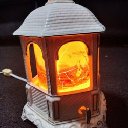 Thomas Kincade Cottage Art Collage Music Lamp