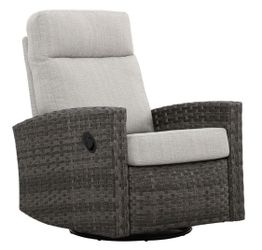 Wicker Outdoor Swivel Glider Recliner swivel 360 degrees, and glide front to back ,Patio Lounge Chair