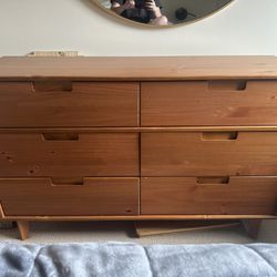 6-Drawer Dresser
