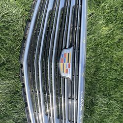 Fits 2017 2018 2019 Cadillac XT5 Front Upper Grille OEM (contact info removed)7 Used W/emblem