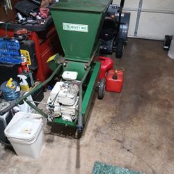 Wood Chipper Mighty Mac 