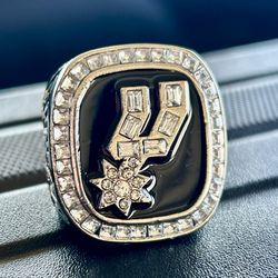 San Antonio Spurs Championship Finals Ring Replica Tim Duncan!