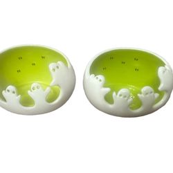 2 Retired Partylite Halloween Spooky Ghost Tea-light Candle Holders Green White Ceramic Decor #whimsigoth #pastel #halloween #ghost #candleholder #par