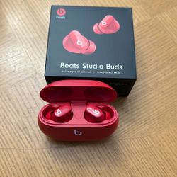 Beats Studio Buds