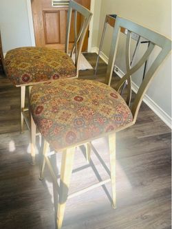 2 commercial grade barstool chairs