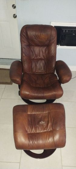 Brown Leather Recliner & Matching Ottoman