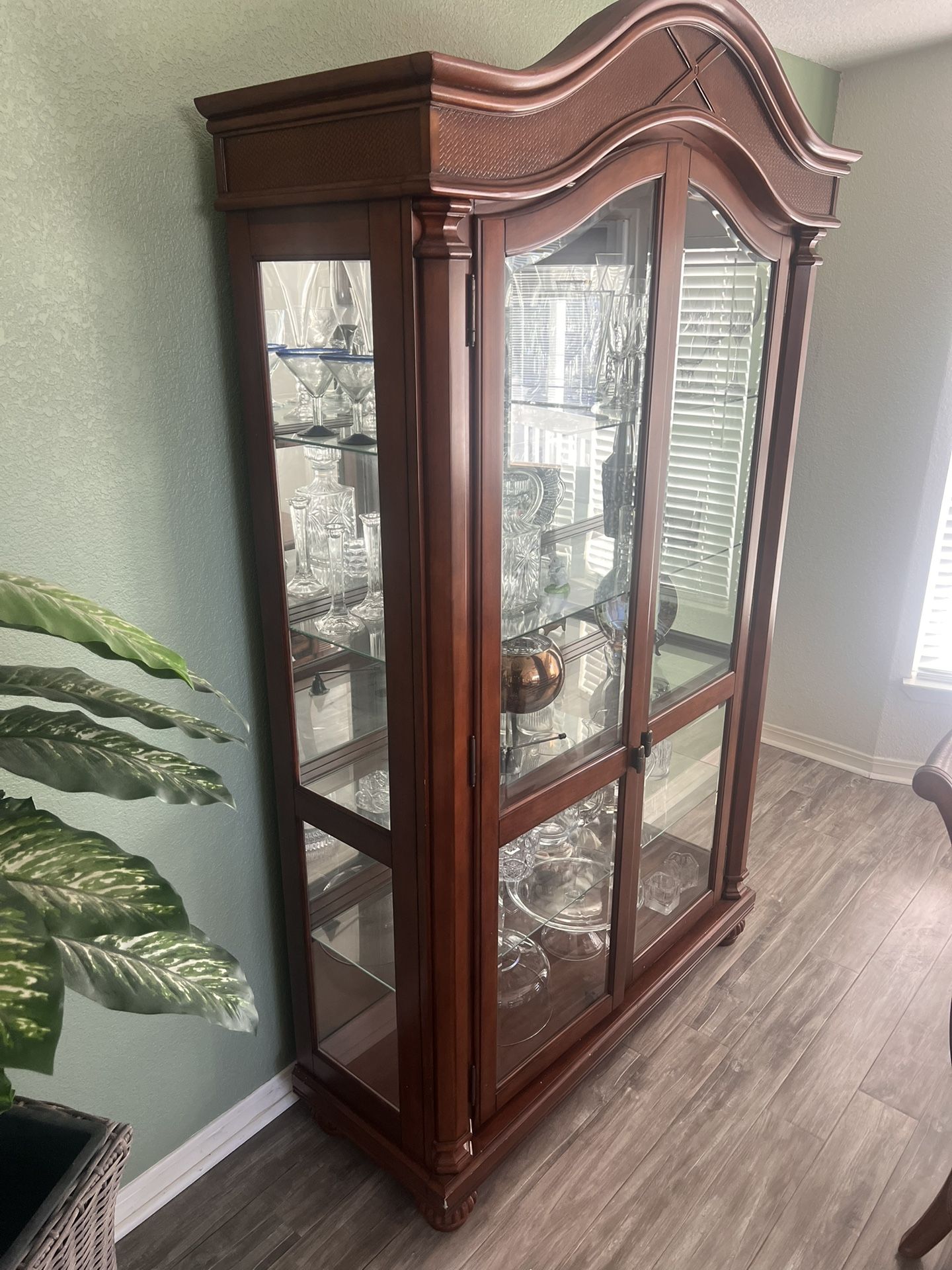 China Cabinet 