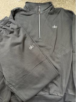 Men’s Dark Gray ALO Set