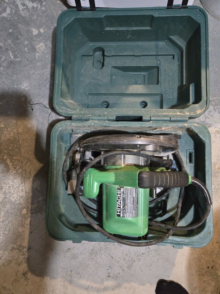 Hitachi Saw