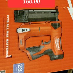 Milwaukee PIN NAILER 