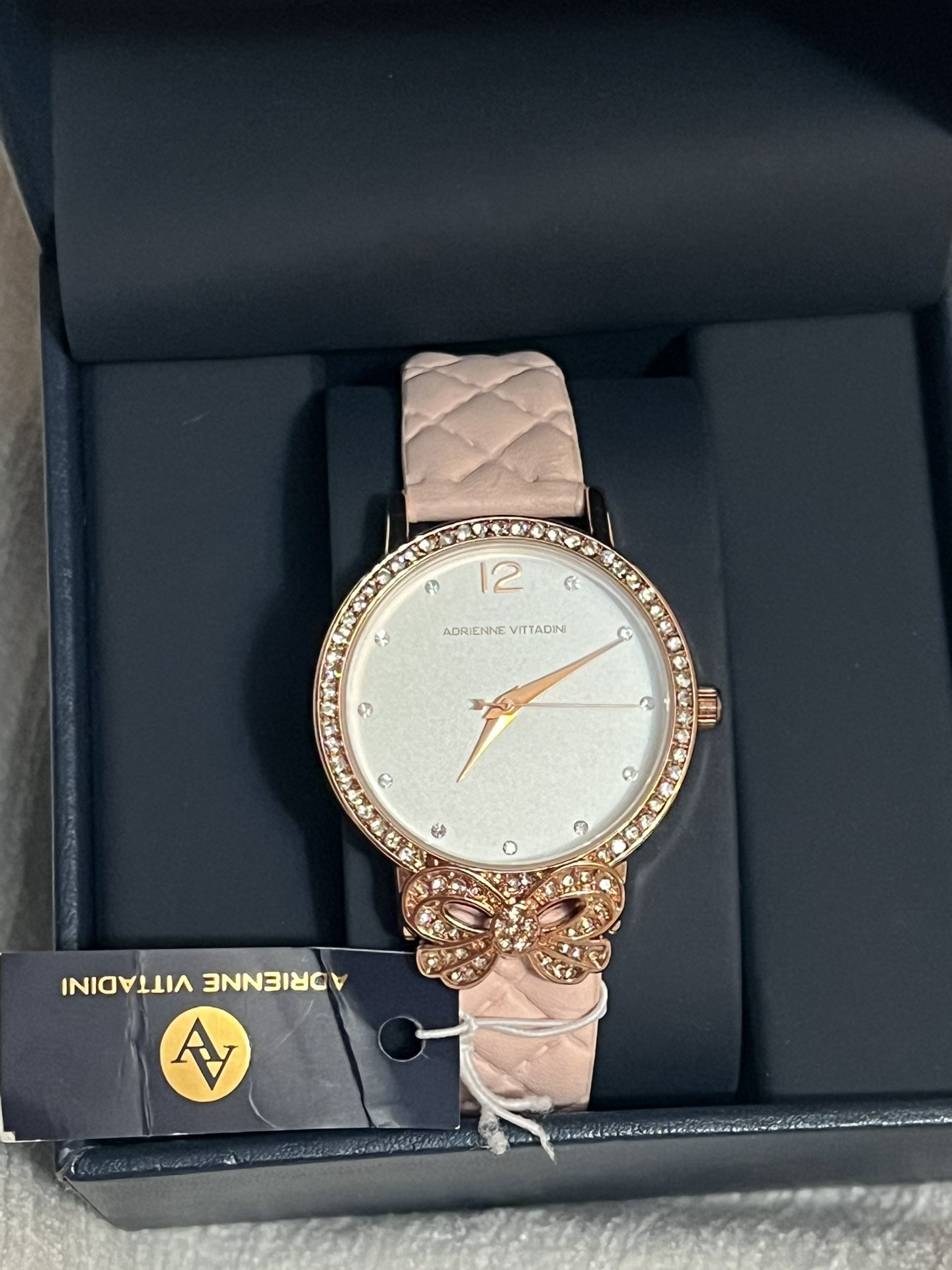 Adrienne Vitradini Watch For Sale / Reloj Adrienne Vittadini En Venta