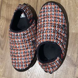 supreme x northface traction mule 