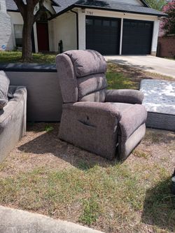 Lay-z boy couch set