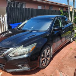Nissan Altima SR 2017